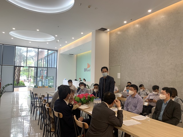 0e8bccaa988550 db0994.jpg