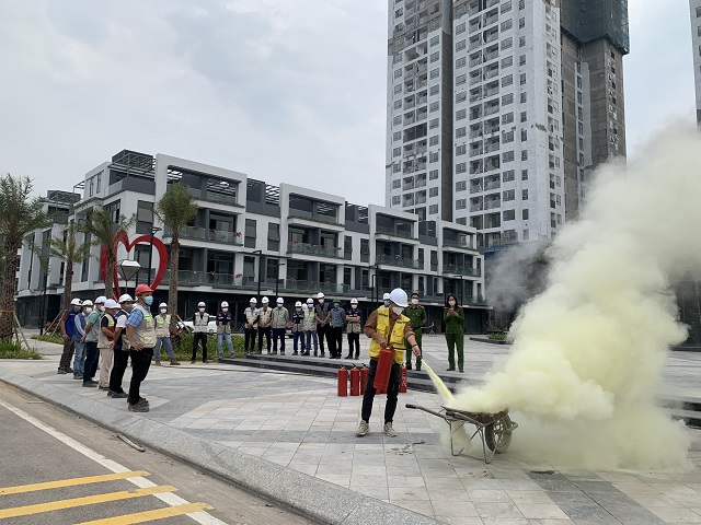 1844eb63-a39a- 48ee-b1fd-e797 dd86bb6a-Copy. jpg