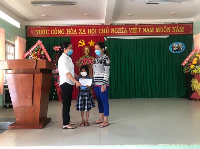 LAN TỎA YÊU THƯƠNG, TIẾP BƯỚC ĐẾN TRƯỜNG