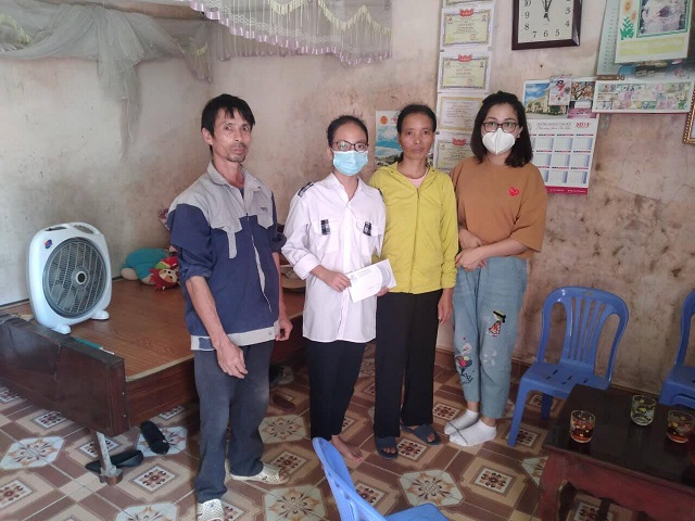 HÀNH TRÌNH TRAO YÊU THƯƠNG – NHÓM 11