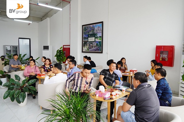 97365302115883 99711363971487 74359149628620 8o.jpg