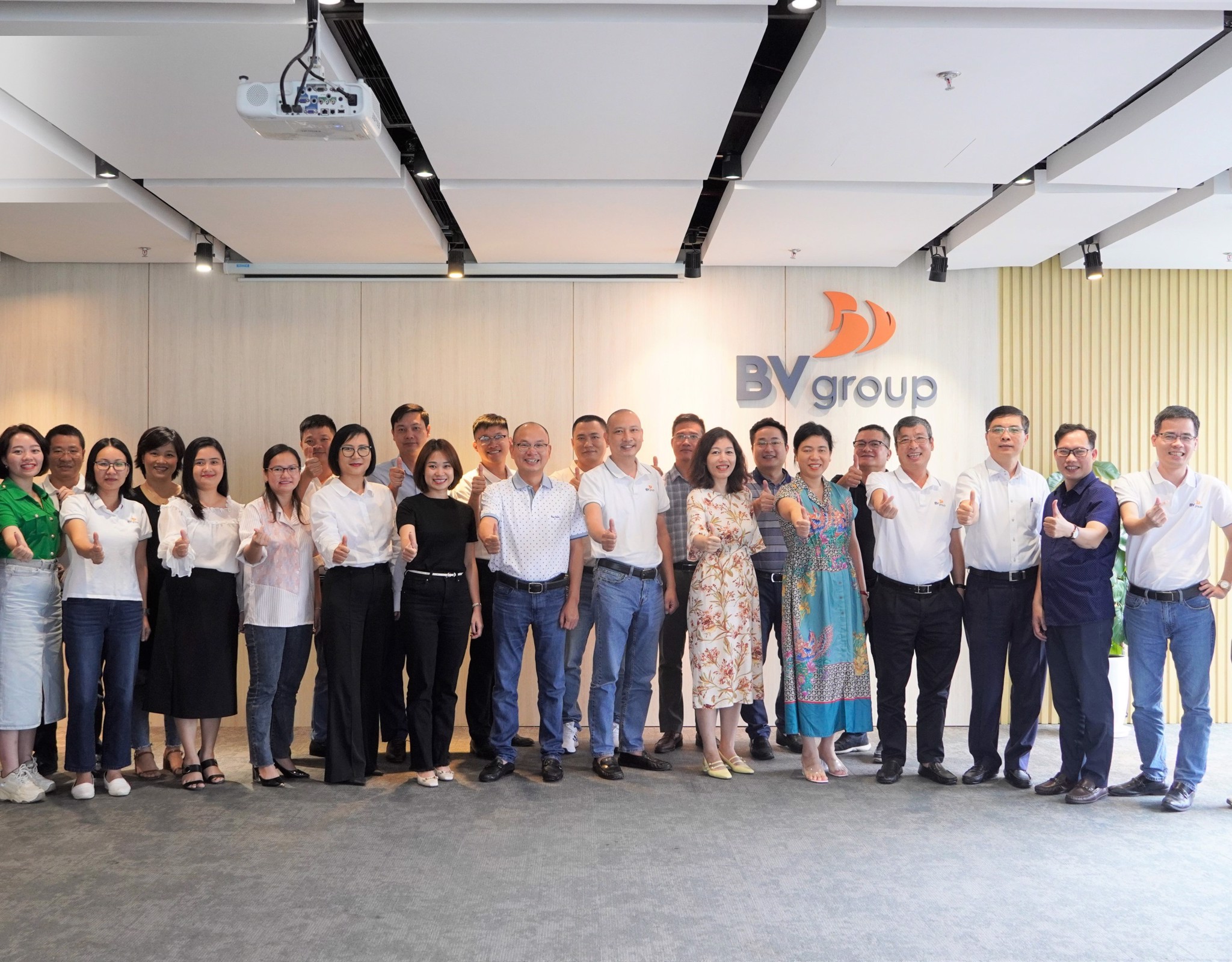 TỌA ĐÀM “NGHỆ THUẬT TẠO ĐỘNG LỰC & THÚC ĐẨY NHÂN VIÊN”