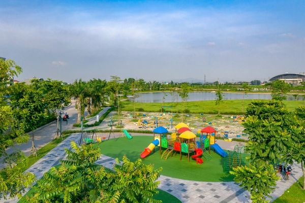 Không gian xanh mát, thoáng đãng tại Bách Việt Lake Garden