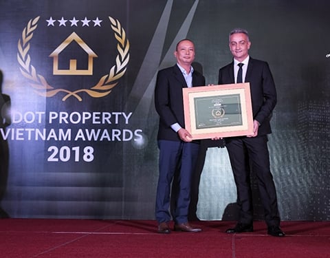 Bach Viet Lake Garden wins The Dot Property Award 2018