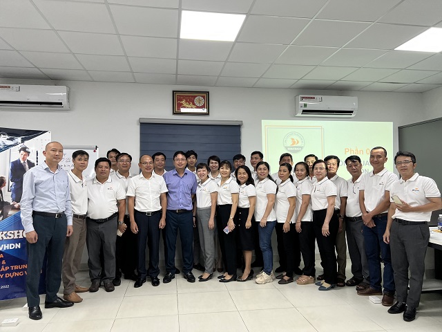 VHDN-tai-Donat raco.jpg