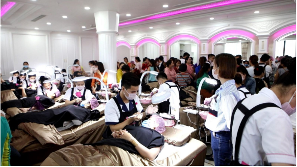 Vì sao phun môi, phun mày, phun mí tại thẩm mỹ viện Mailisa luôn đông khách? Vì sao phun môi, phun mày, phun mí tại thẩm mỹ viện Mailisa luôn đông khách?