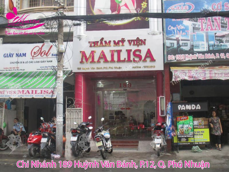 Tuổi thơ cơ cực ÍT AI BIẾT của Chủ thẩm mỹ viện Mailisa nổi tiếng VN Tuổi thơ cơ cực ÍT AI BIẾT của Chủ thẩm mỹ viện Mailisa nổi tiếng VN