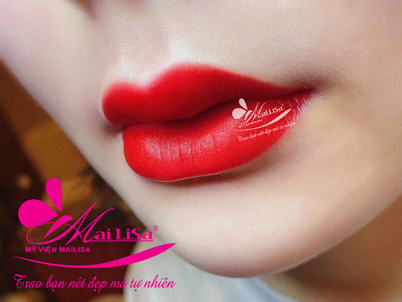 PHUN MÔI COLLAGEN PHỦ BÓNG PHUN MÔI COLLAGEN PHỦ BÓNG