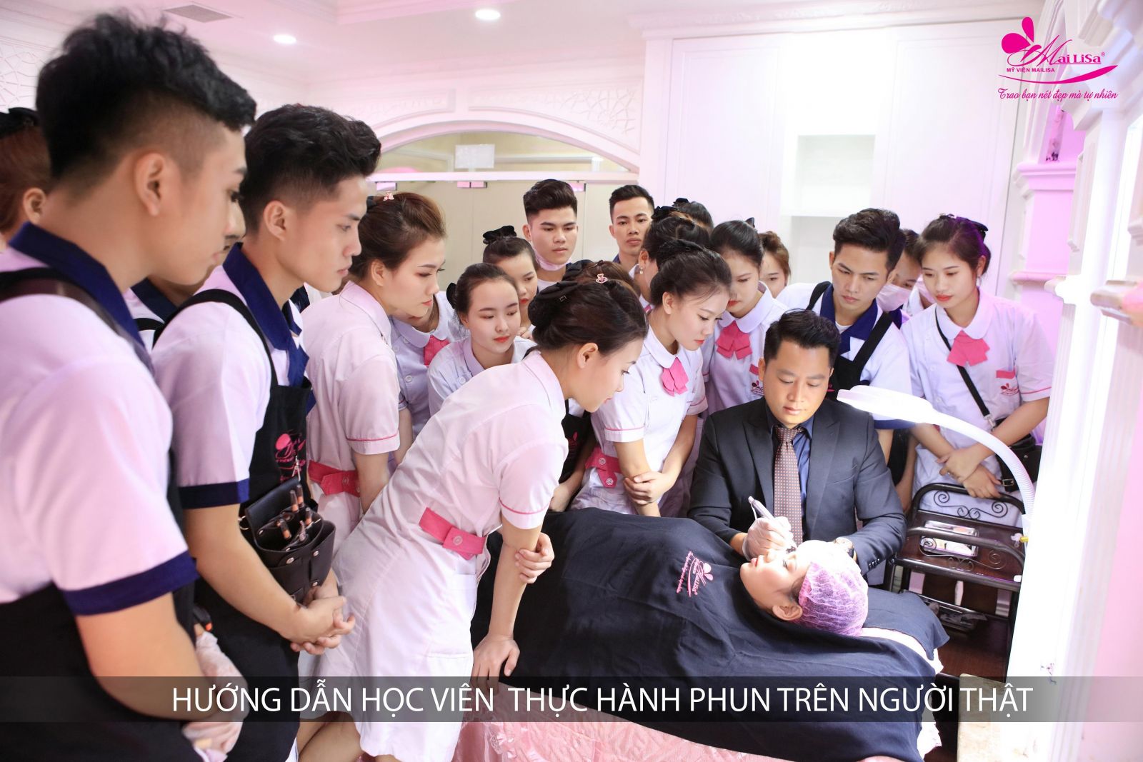 CƠ SỞ ĐÀO TẠO NGHỀ PHUN XĂM THẨM MỸ TẠI MAILISA CƠ SỞ ĐÀO TẠO NGHỀ PHUN XĂM THẨM MỸ TẠI MAILISA