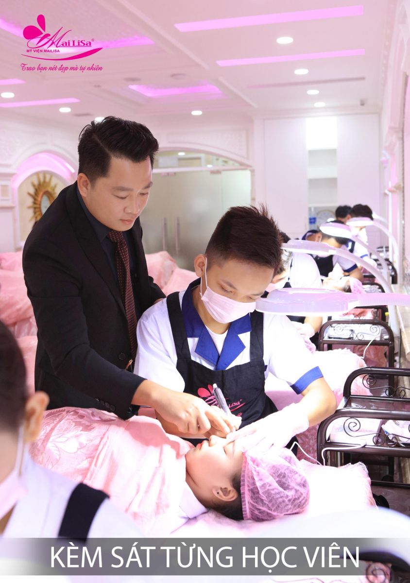 Cơ Sở Đào Tạo giao vien kem sat tung hoc vien