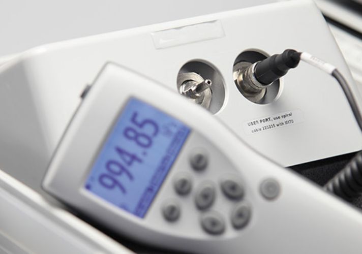 Thiết bị đo áp suất khí quyển PTB330