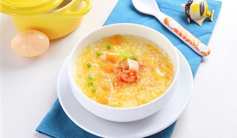 Cách nấu cháo tôm với củ cà rốt