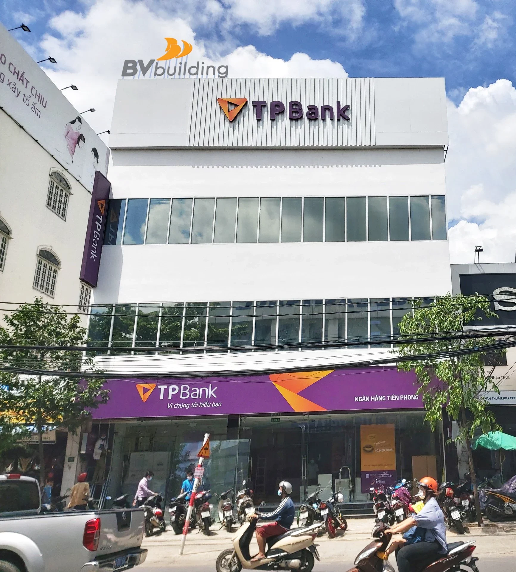CREATIVE BUILDING PHẠM VĂN THUẬN