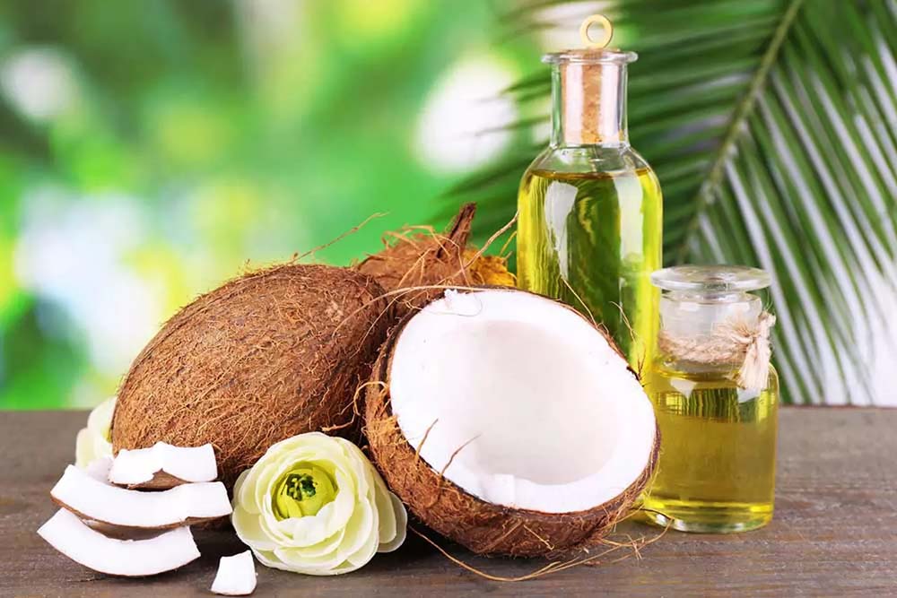 dùng dầu dừa để dưỡng môi dùng dầu dừa để dưỡng môi