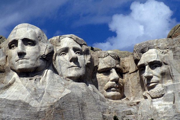 Tìm Hiểu Về Ngọn Núi Rushmore Nổi Tiếng Thế Giới