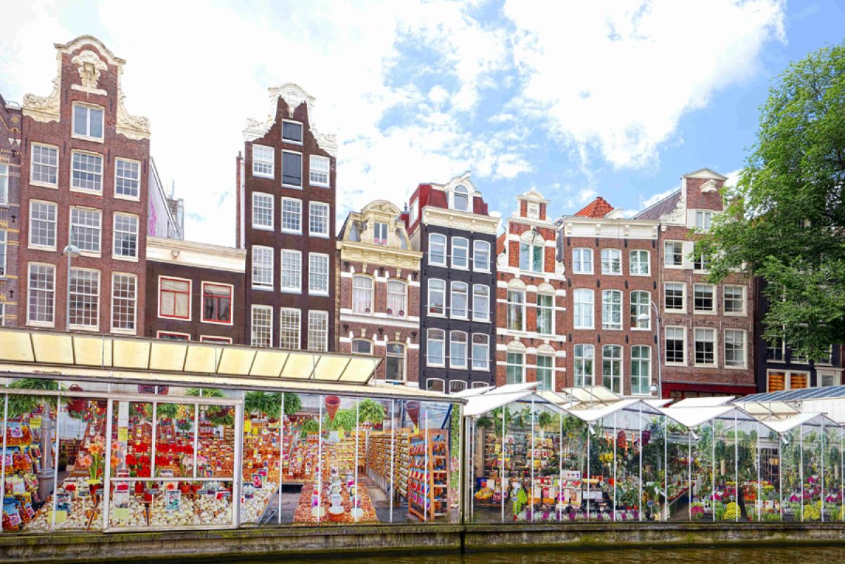 Khám Phá Chợ Hoa Nổi Tiếng Bloemenmarkt