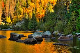 Mùa Thu Về Trên Đỉnh Rocky Mountain