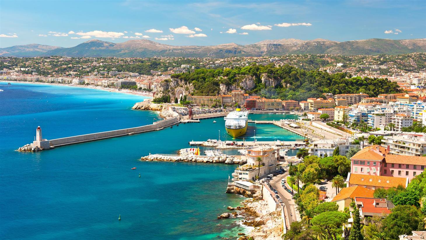 Top Những Bãi Biển Tuyệt Đẹp Tại Châu Âu