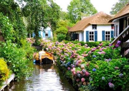 Tour Du Lịch Châu Âu (3 Nước): Pháp – Bỉ – Hà Lan