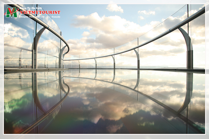 doc-dao-cau-kinh-lo-lung-sky-walk