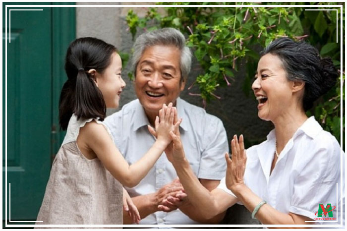 Đời Này Chúng Ta Còn Được Gặp Bố Mẹ Mình Bao Nhiêu Lần?