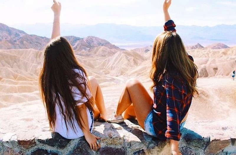 ket-ban-khi-di-du-lich