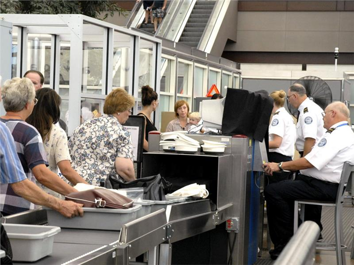 5 Lưu Ý Cần Thiết Khi Bay Nội Địa Mỹ Du Khách Nào Cũng Phải “Nằm Lòng”