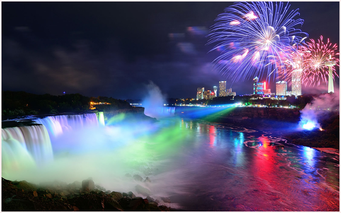 nhung-thac-nuoc-duoc-chieu-sang-tuyet-dep-o-niagara