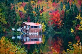 Phố Cổ Quebec Đón Thu Sang